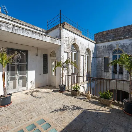Palazzo Rizzo *