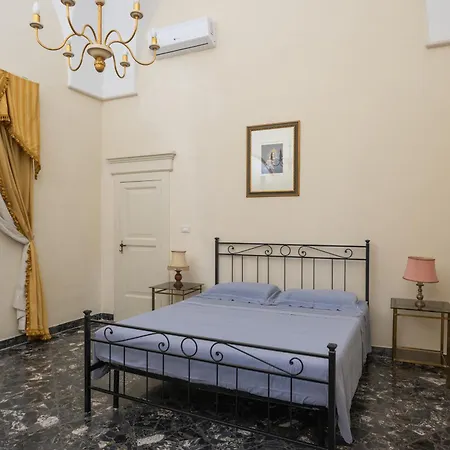 Palazzo Rizzo * Spongano